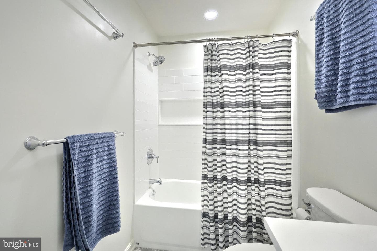 1066 Fox Run Terrace photo 39