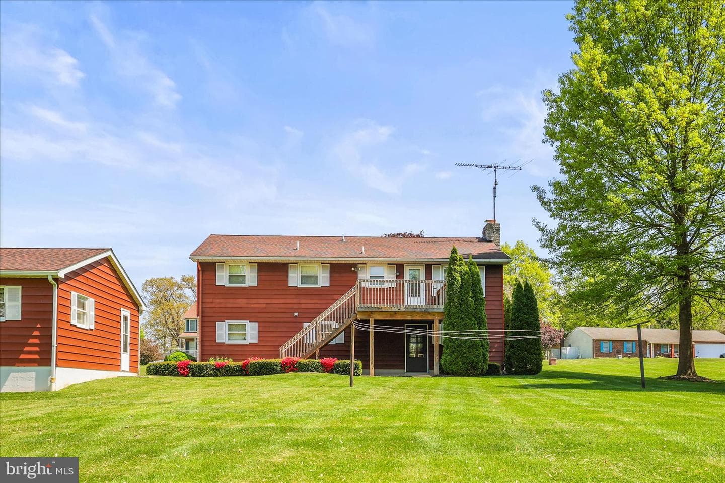 160 Elmwood Avenue photo 49