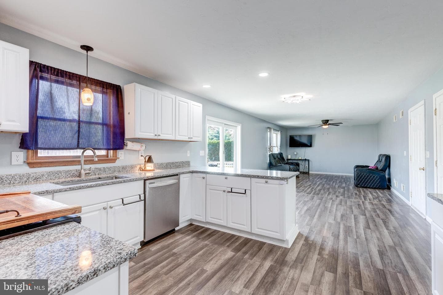 41 Wheaton Drive photo 9