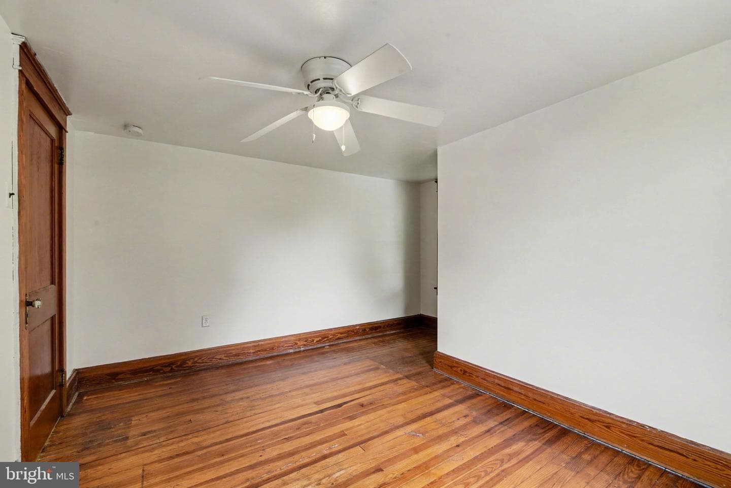 186 W York Street photo 18