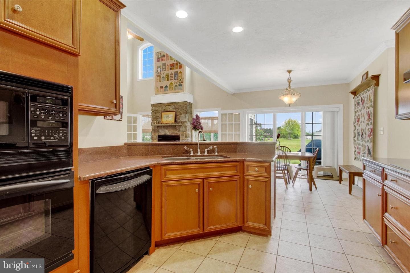96 Tyoaka Drive photo 19