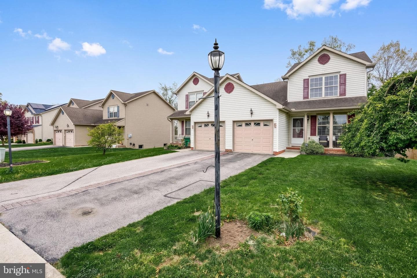 137 Maple Drive photo 4