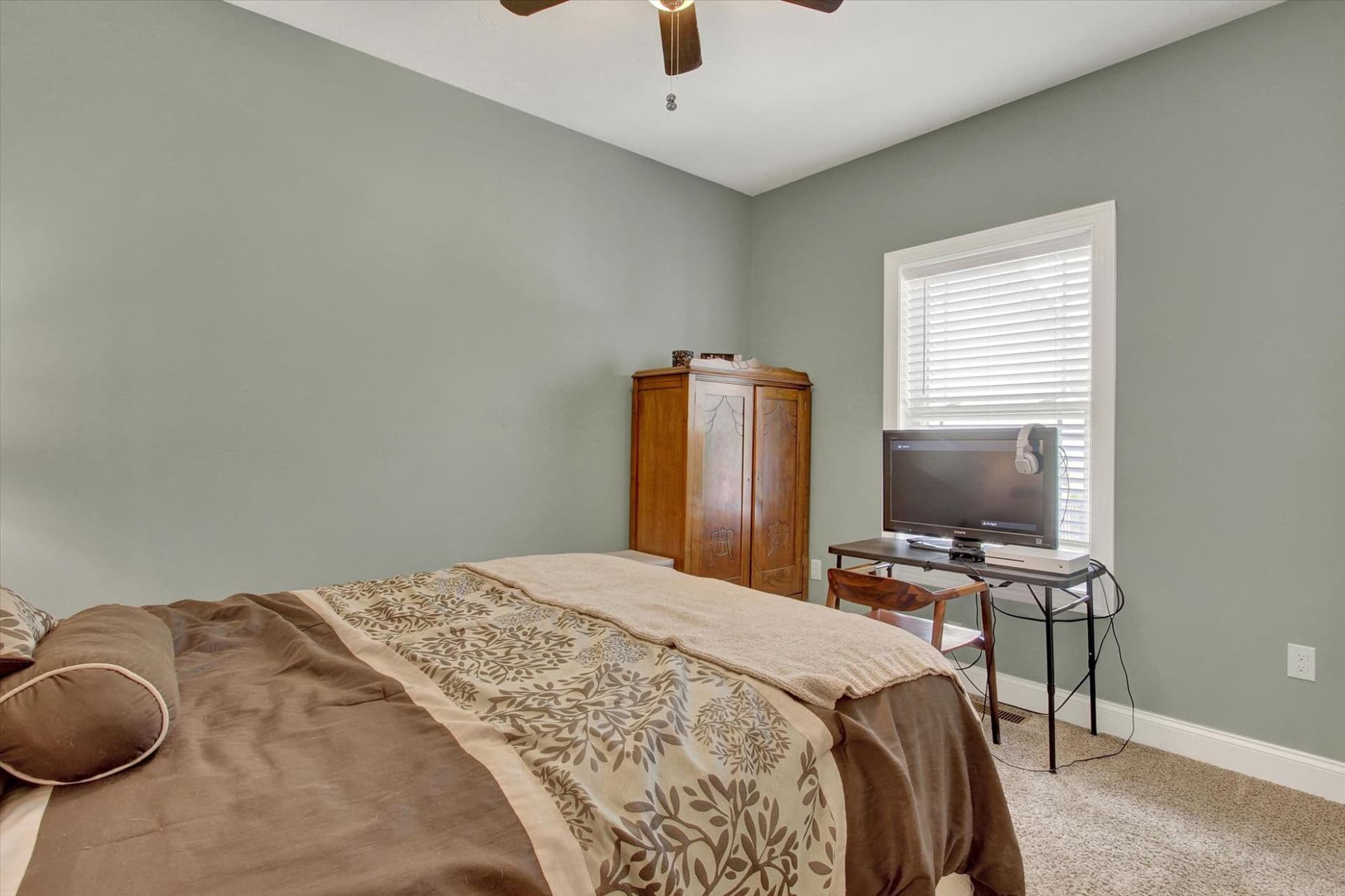 90 Marcey Court photo 22