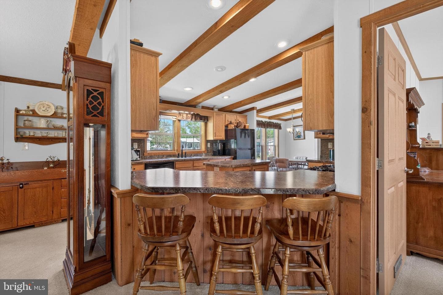 186 Goldcrest Circle photo 12