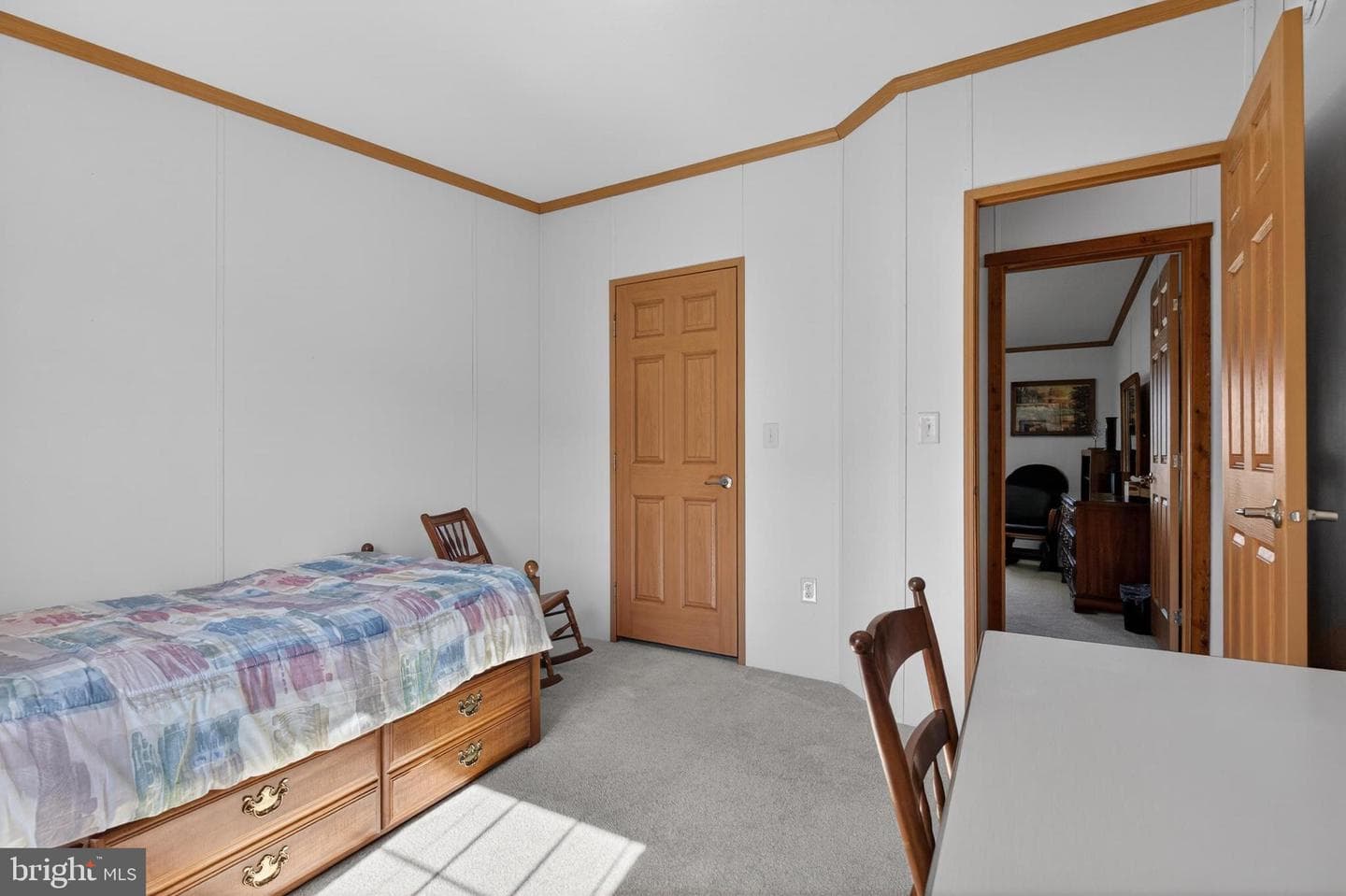 186 Goldcrest Circle photo 26