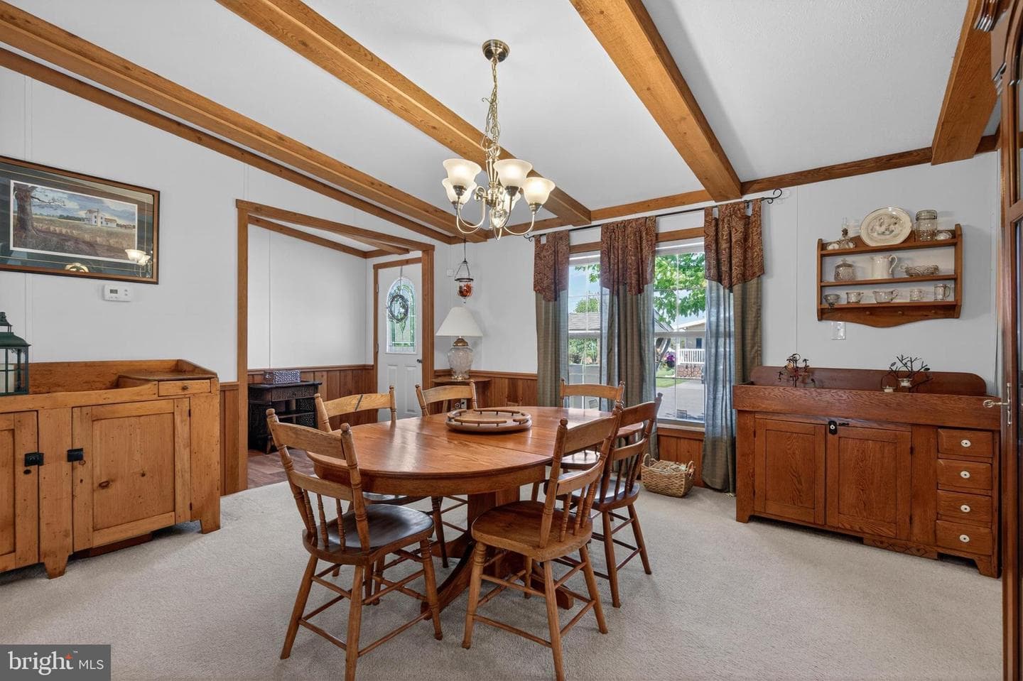 186 Goldcrest Circle photo 9