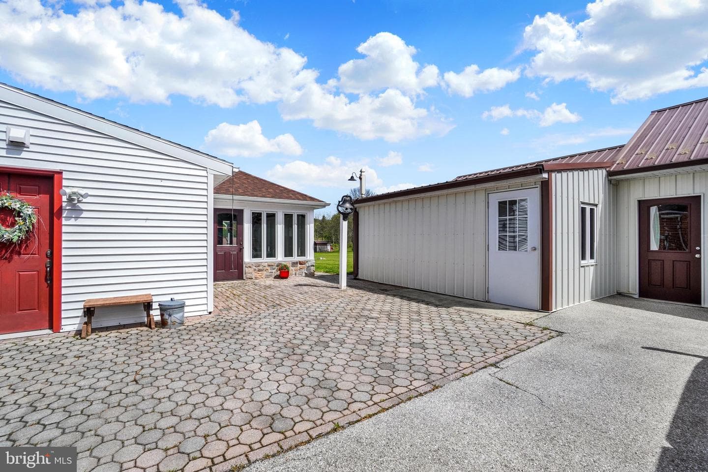 315 700 Road photo 36