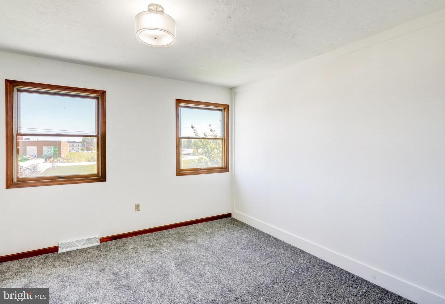 25 Filbert Street photo 18