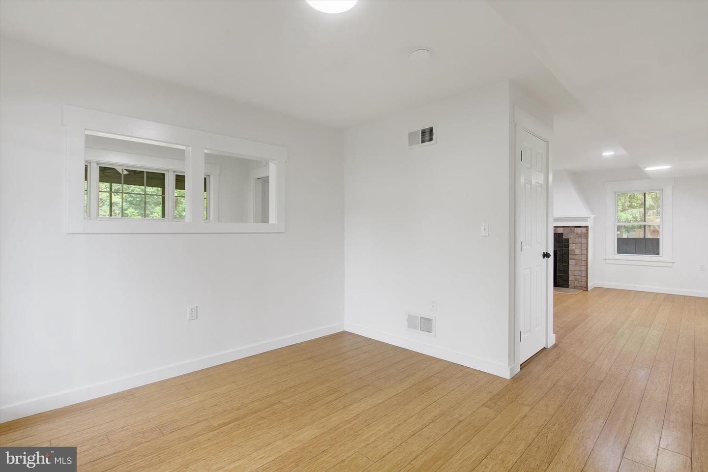 210 Cottage Drive photo 14