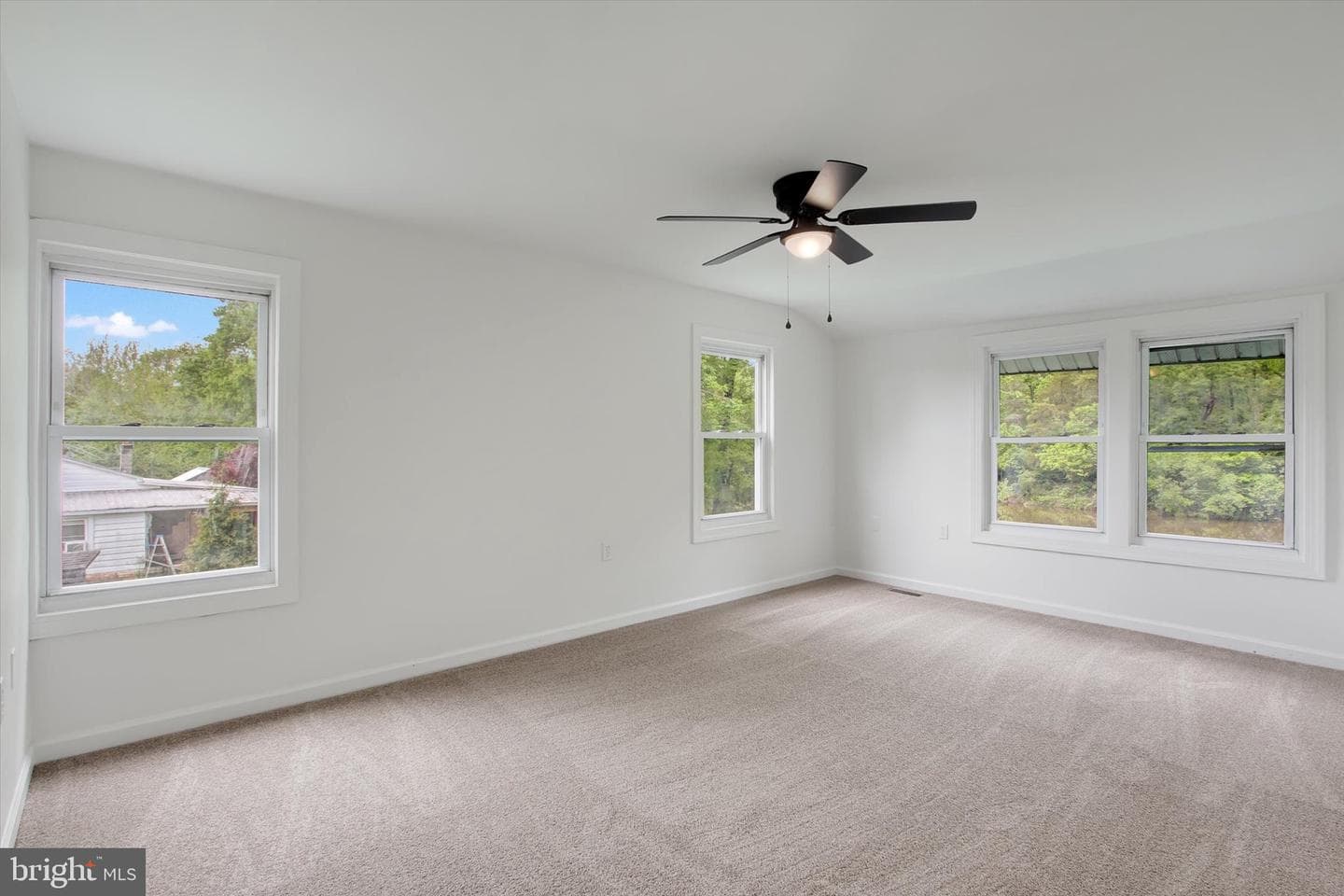 210 Cottage Drive photo 20