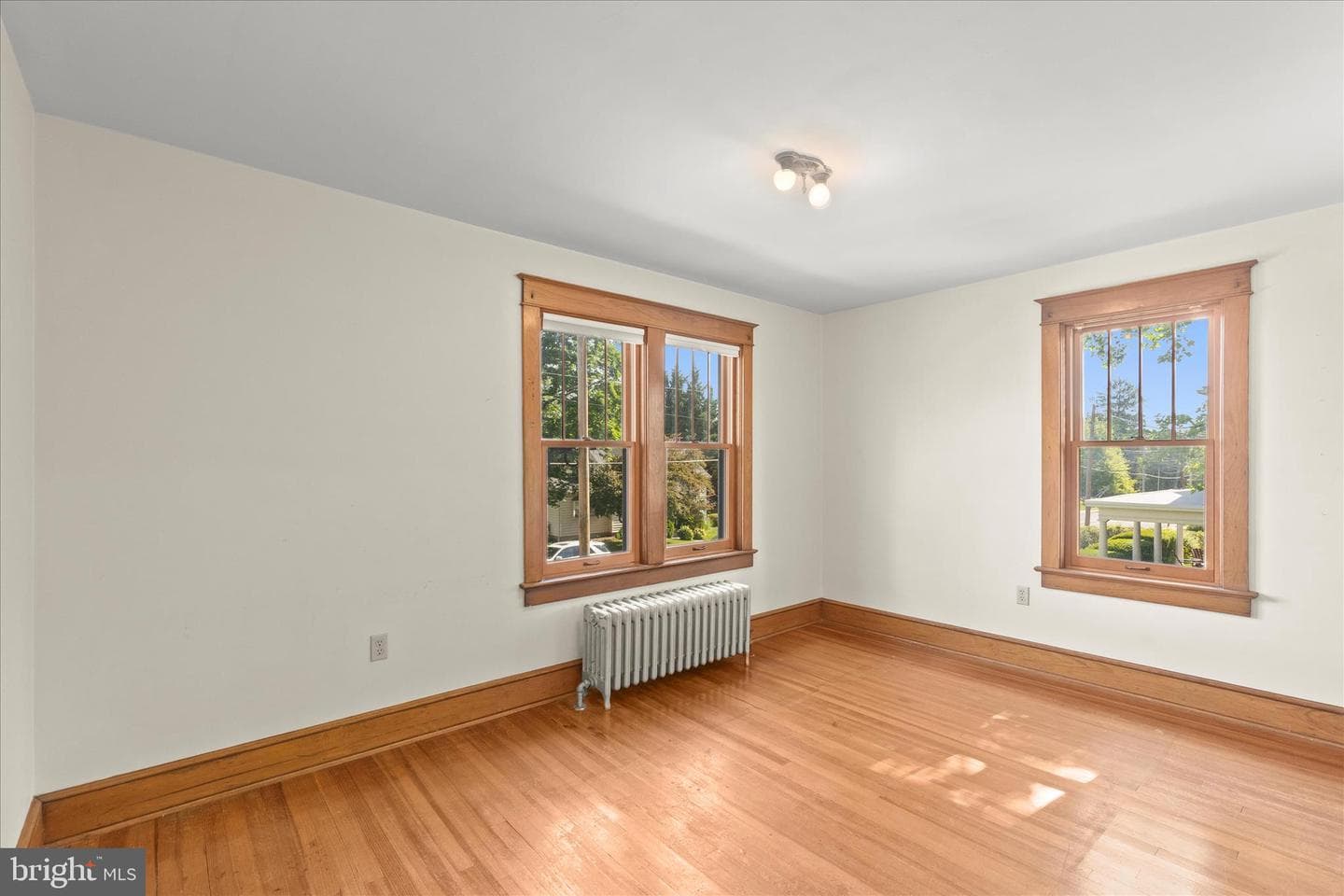 205 Hanover Street photo 34