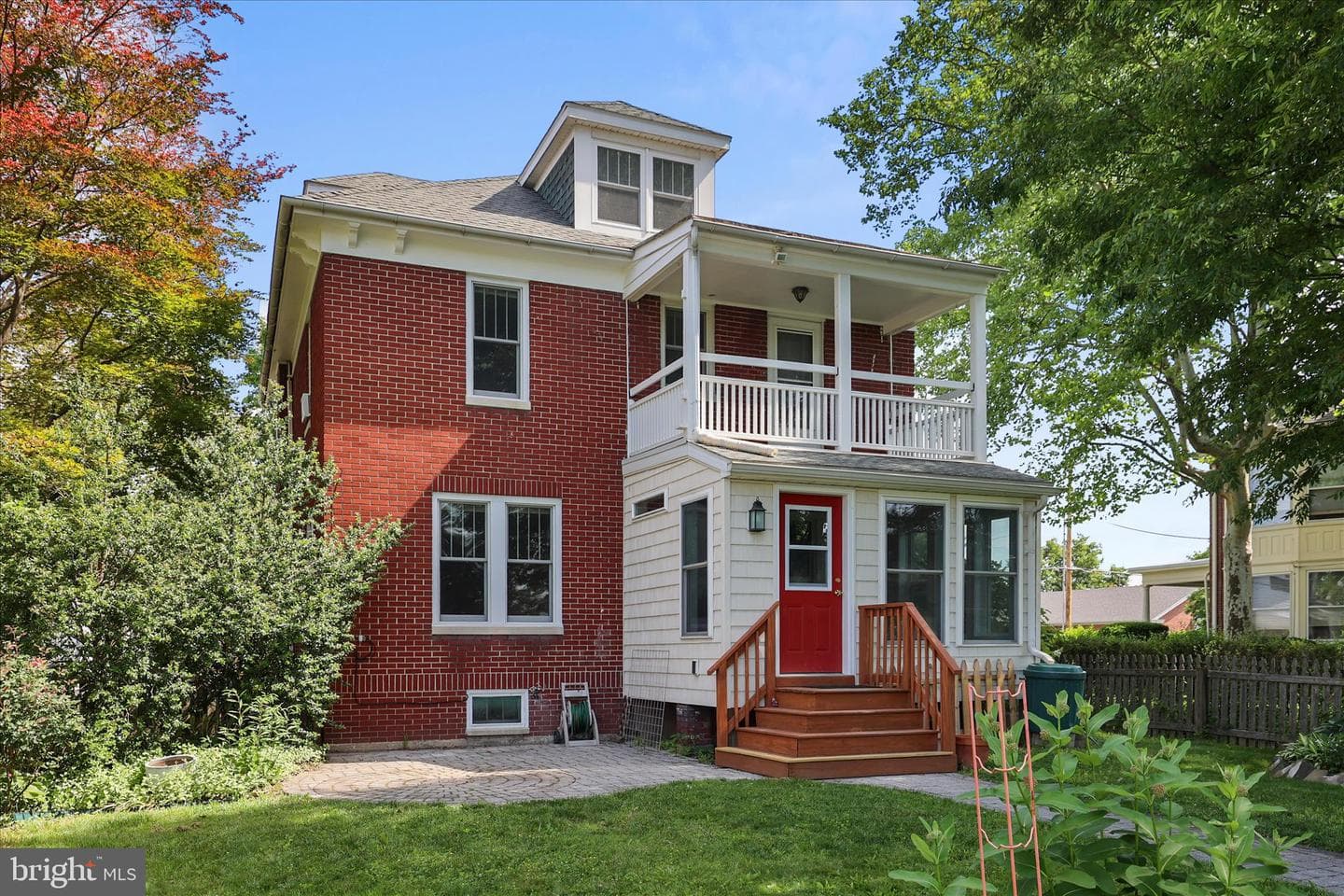 205 Hanover Street photo 51