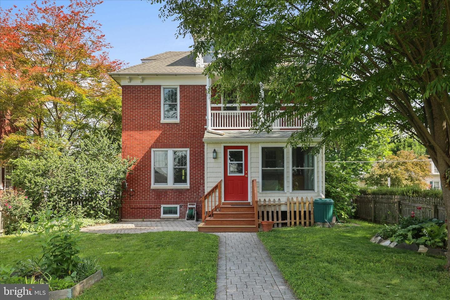 205 Hanover Street photo 52