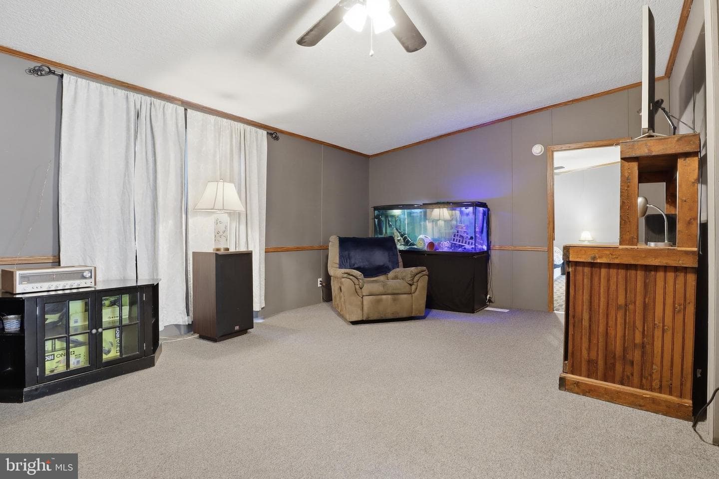 156 Linda Drive photo 7