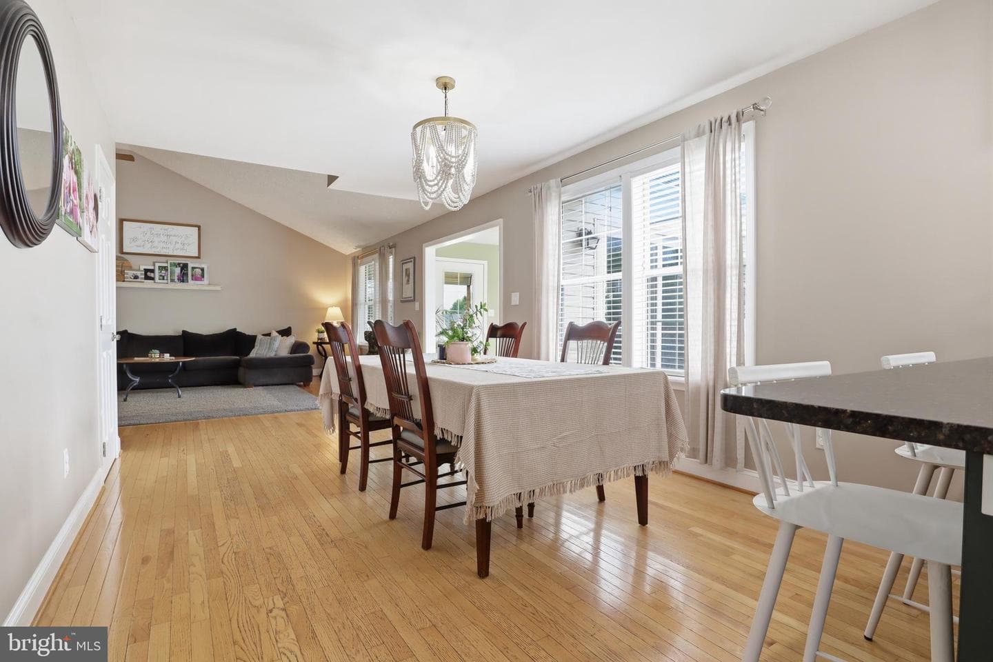 415 Barts Church Road photo 11