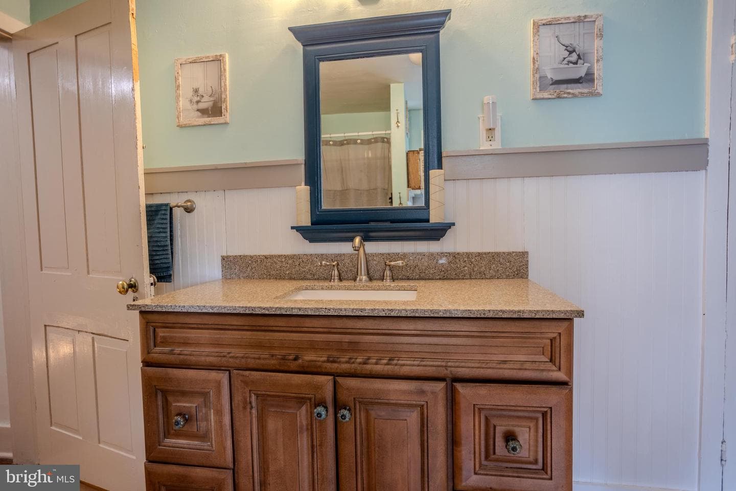 118 E Main Street photo 56