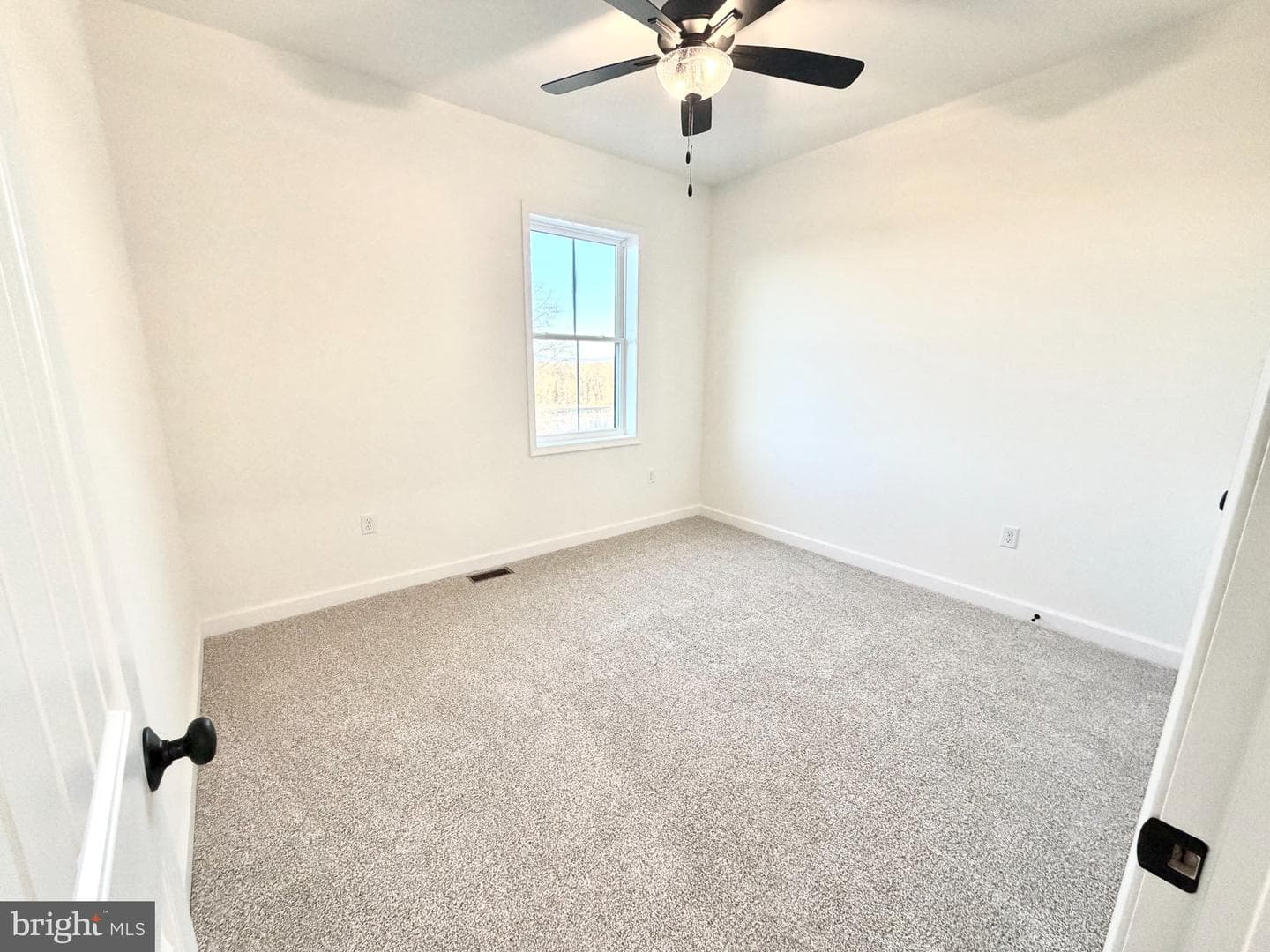 663 Curtis Drive photo 11