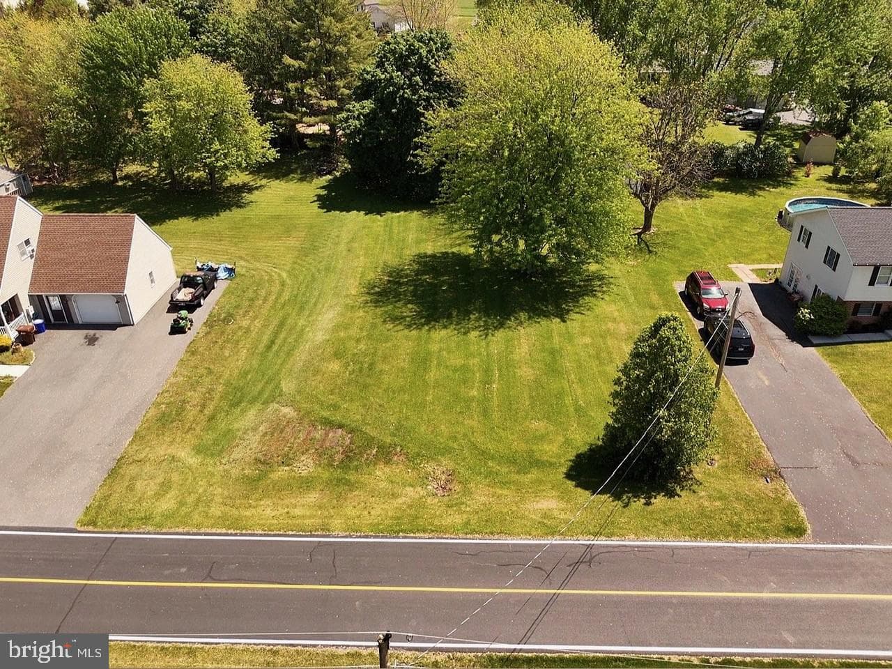 663 Curtis Drive photo 20