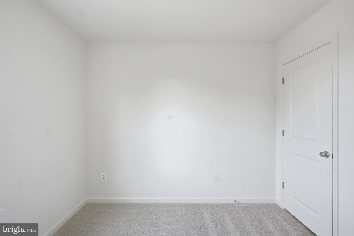 8 Magnolia Court photo 23