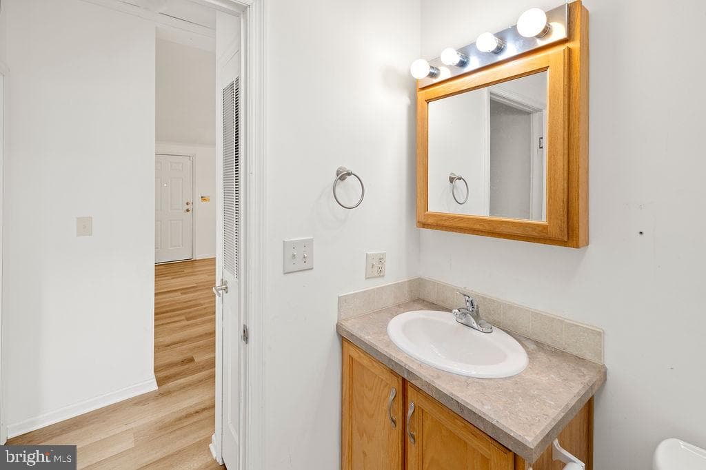 602 Pine Tree Lane photo 23