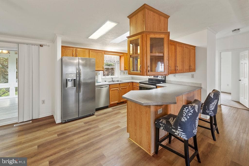 602 Pine Tree Lane photo 6