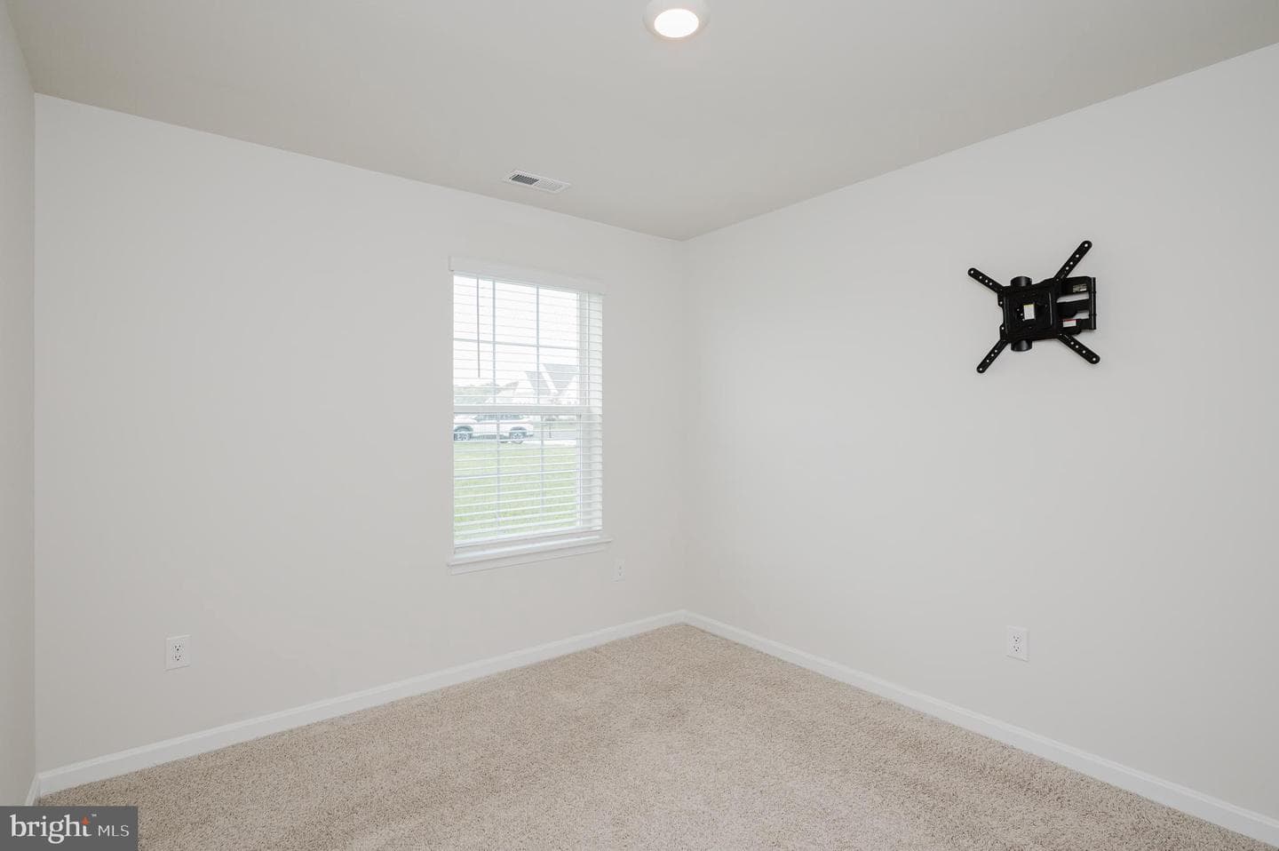 85 River Road photo 12