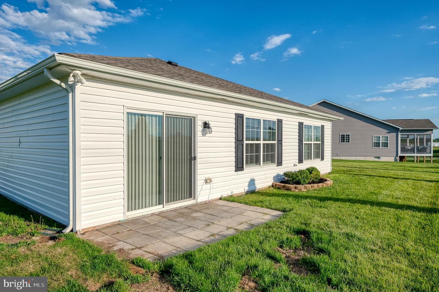 85 River Road photo 39
