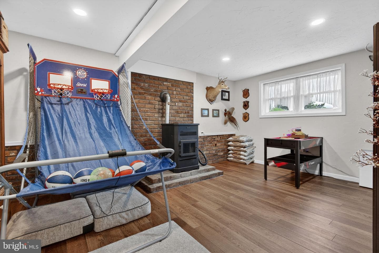 140 Hamilton Drive photo 26