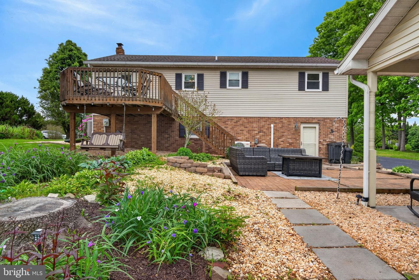 140 Hamilton Drive photo 42
