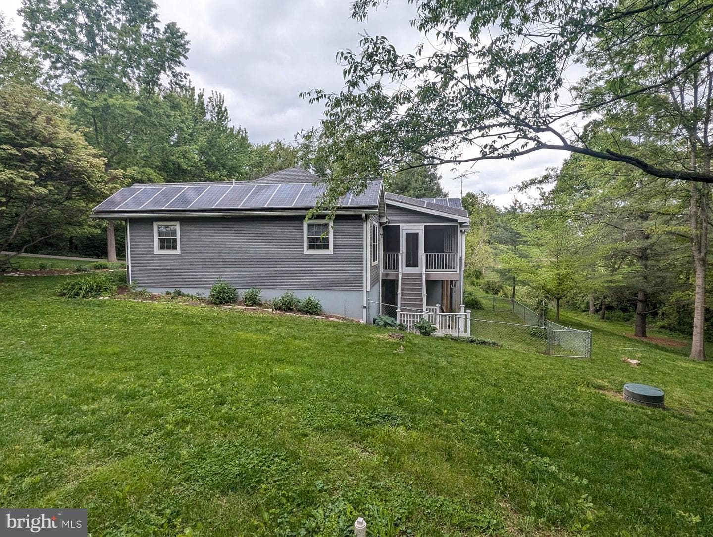 85 Southview Drive photo 12
