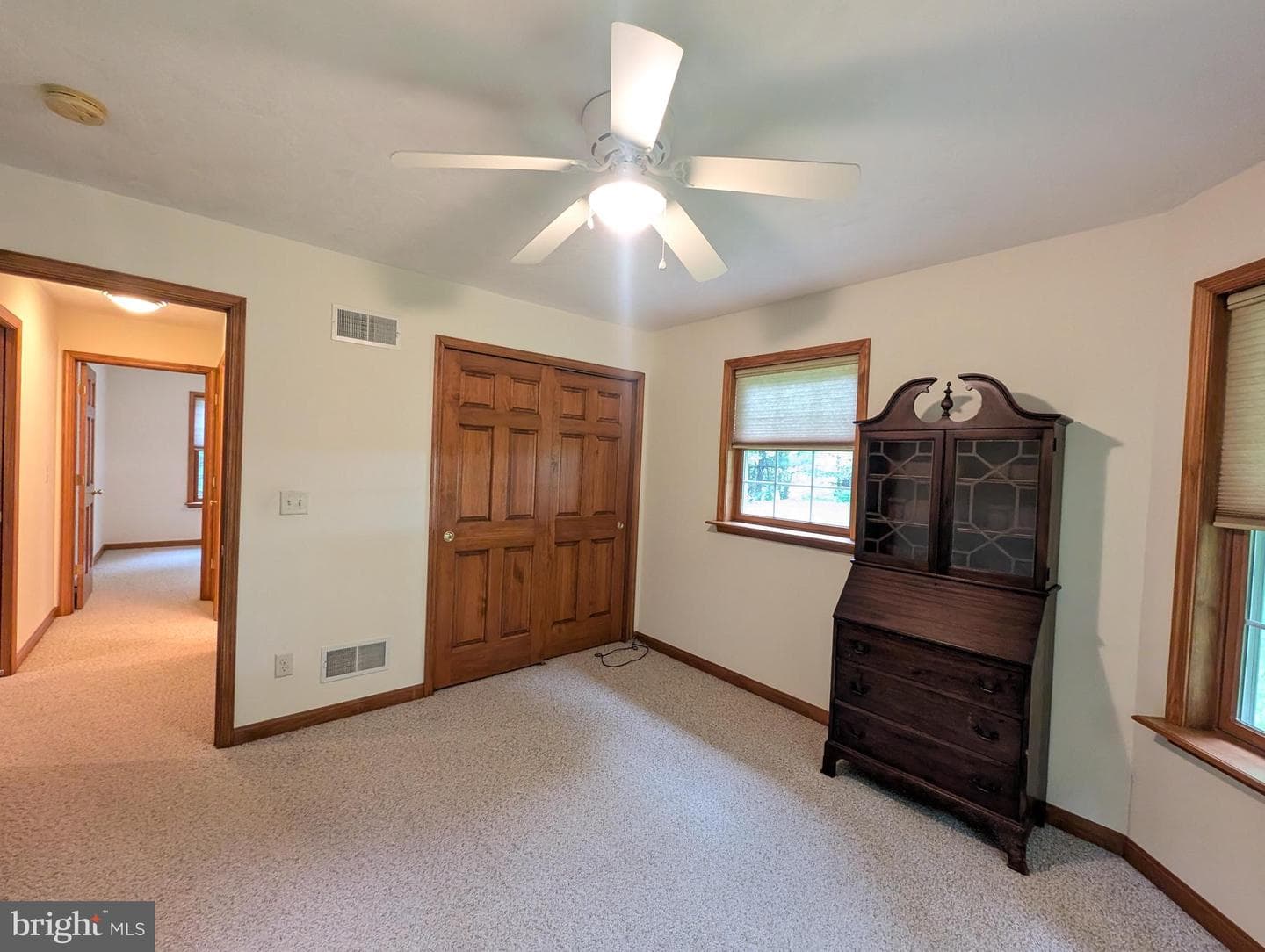 85 Southview Drive photo 36