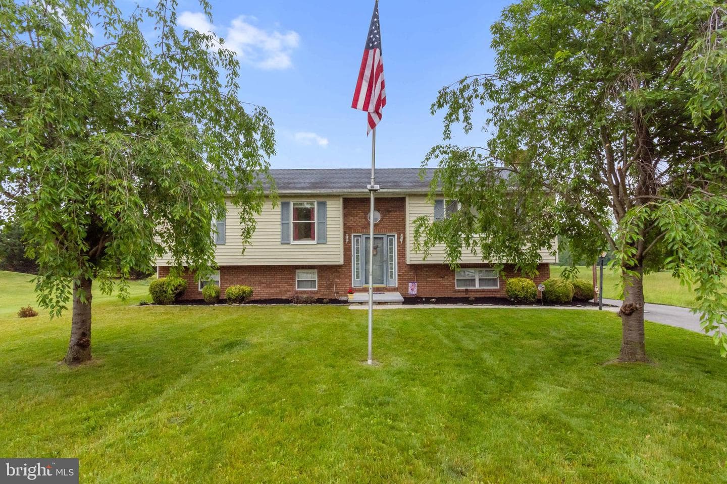 1424 Fish And Game Road, Littlestown