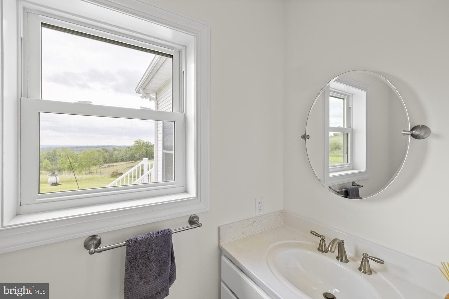 389 Carr Hill Road photo 31