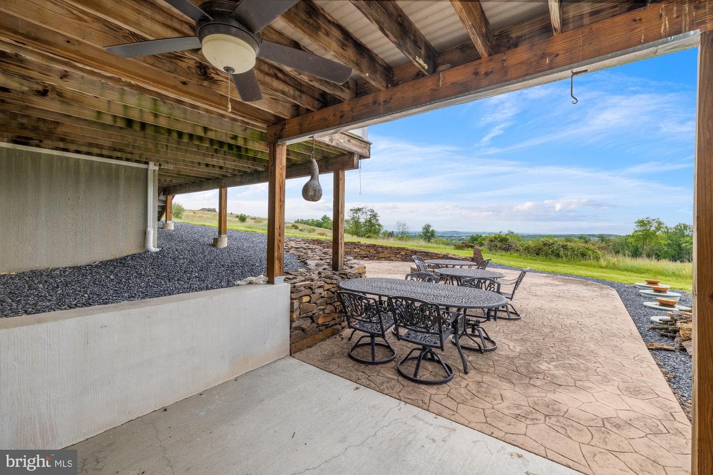 389 Carr Hill Road photo 52