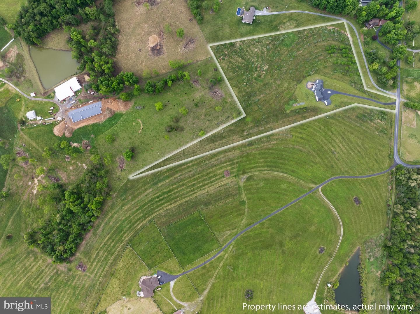 389 Carr Hill Road photo 68
