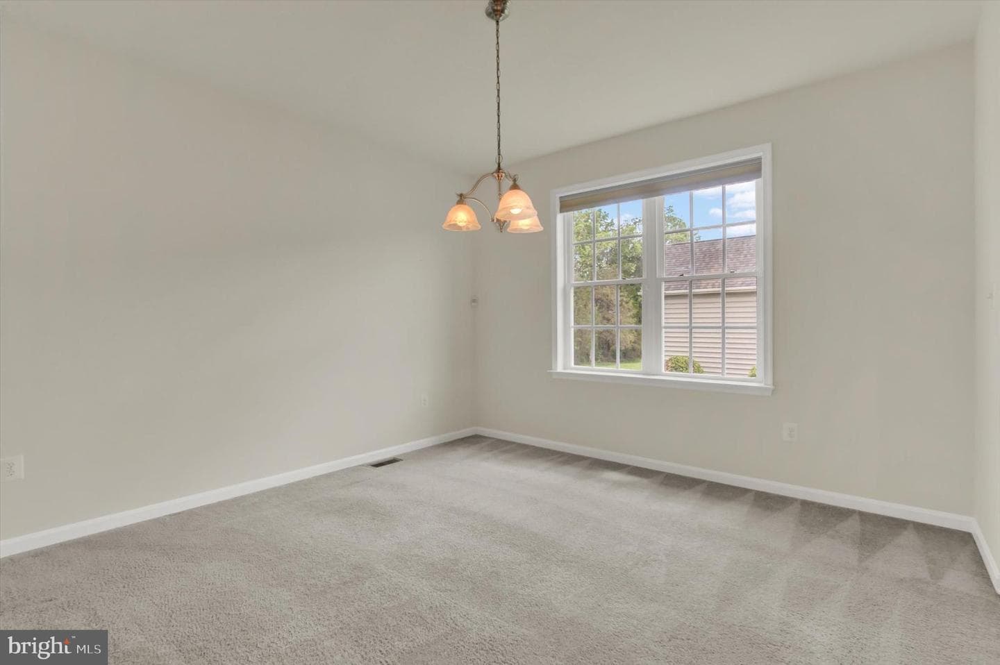 120 Woodhaven Drive photo 10