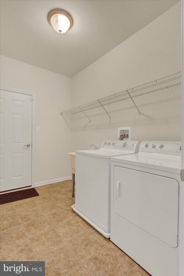 120 Woodhaven Drive photo 16