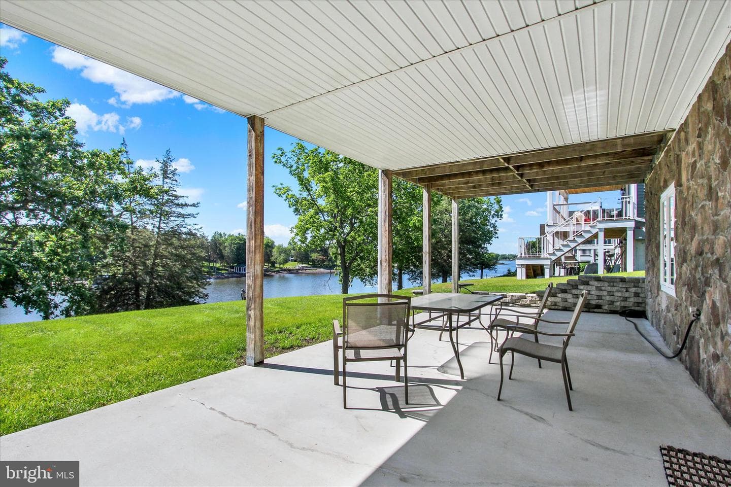 394 Heritage Drive photo 6
