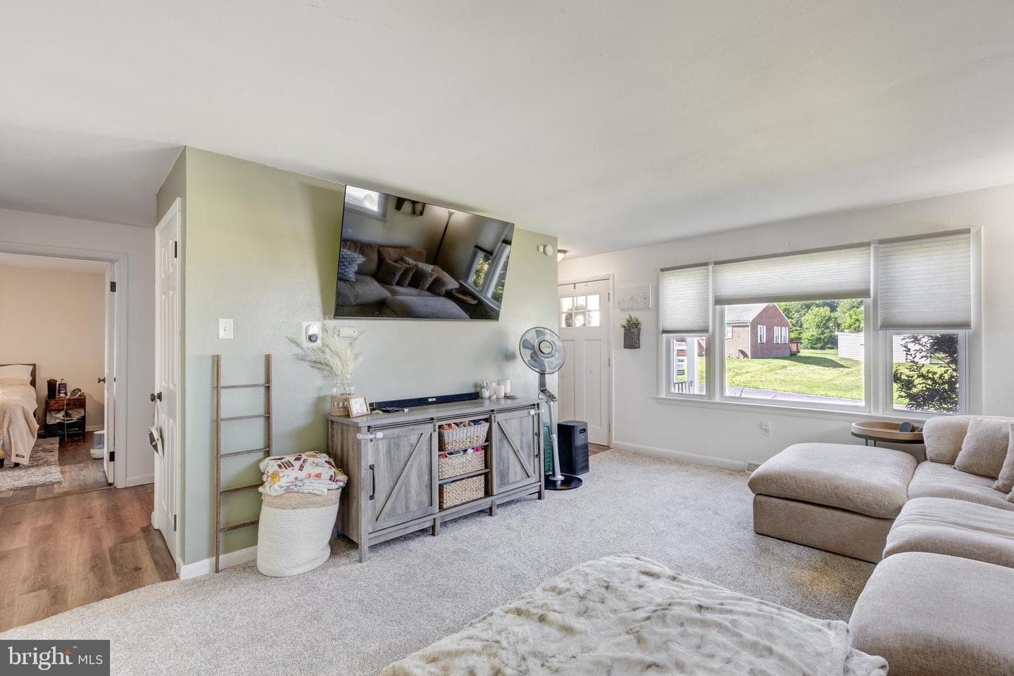 22 Pleasant View Drive photo 10