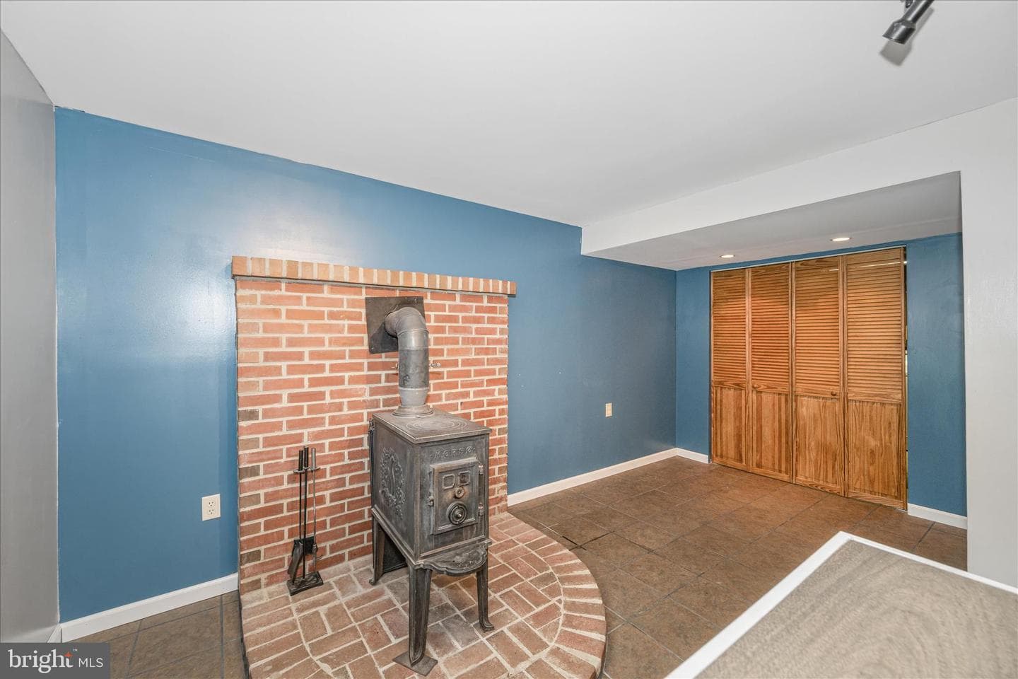 76 Skylark Trail photo 35
