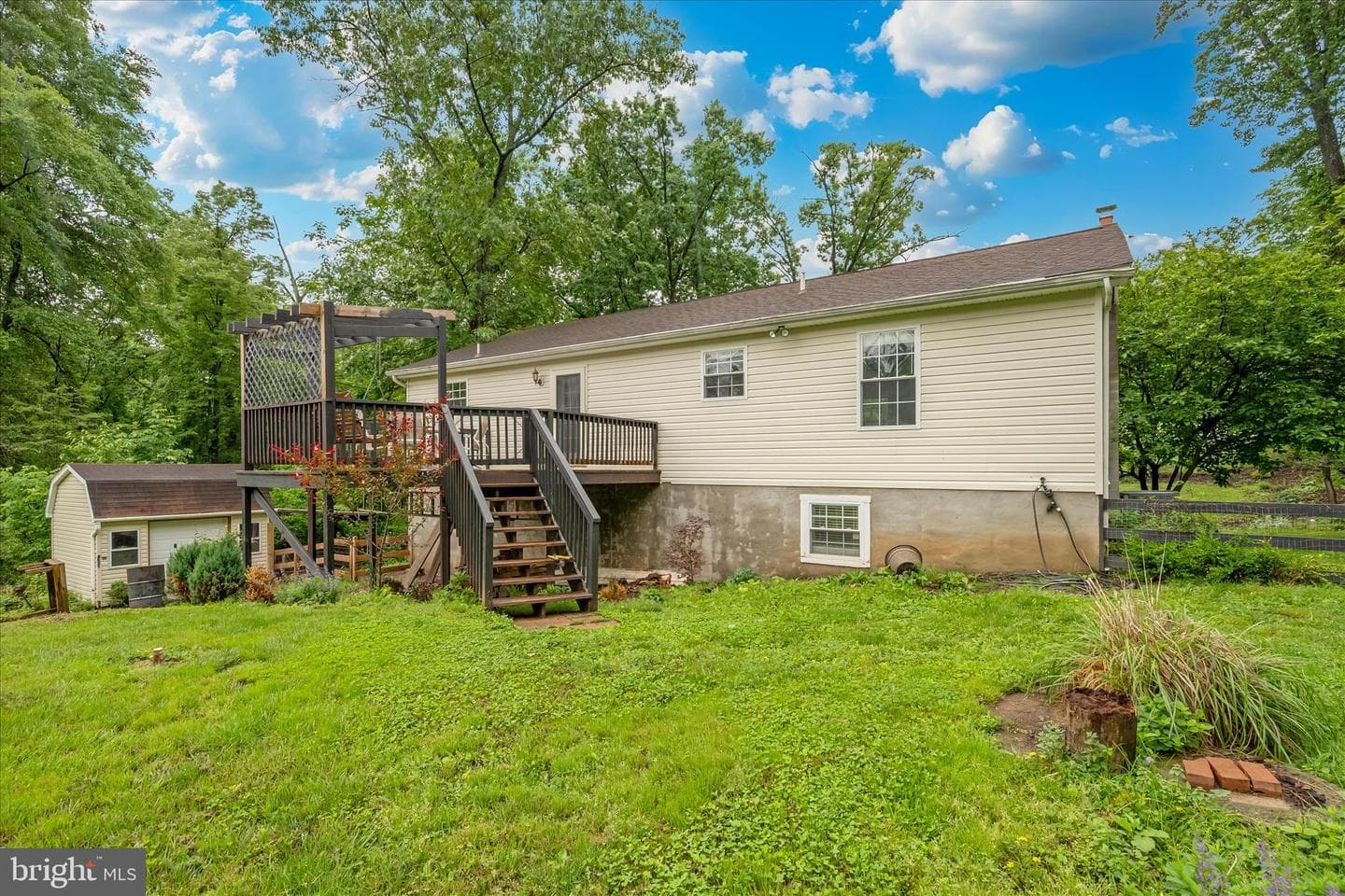 76 Skylark Trail photo 42