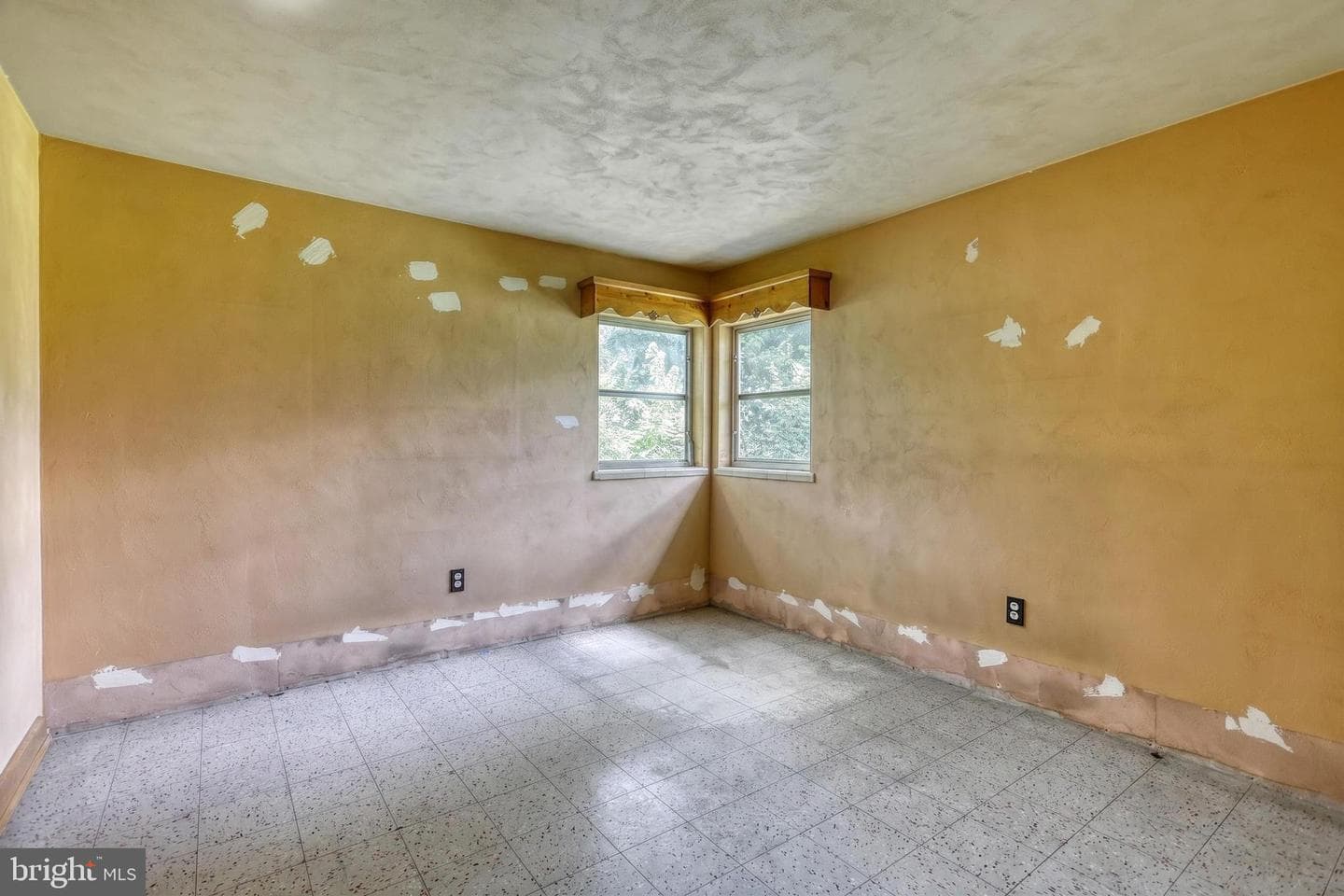 9 Pine Grove Road photo 23