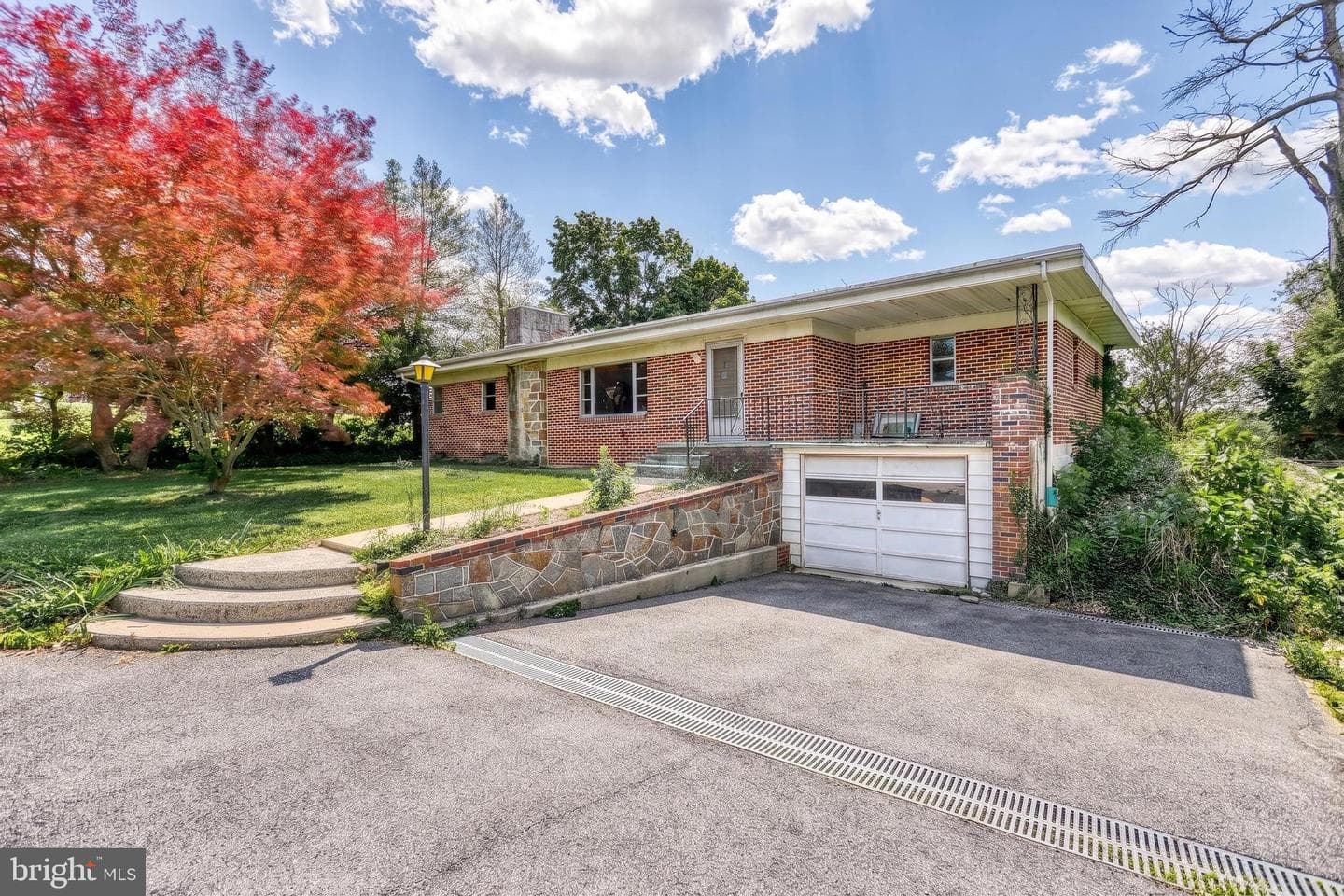 9 Pine Grove Road photo 4