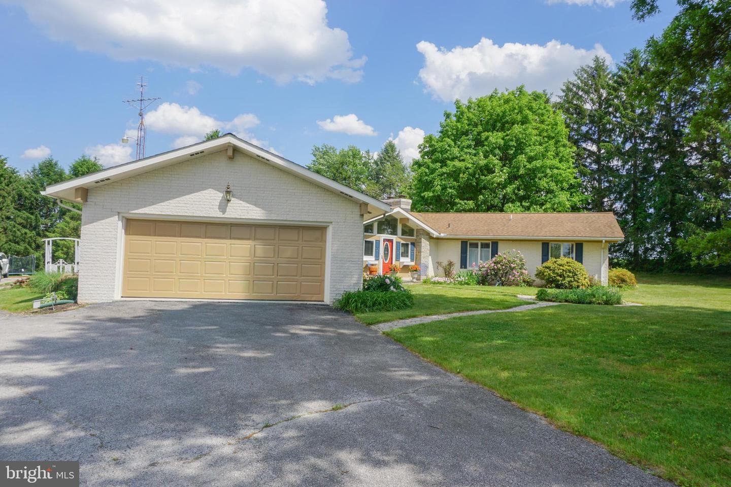 389 Basehoar Road, Littlestown