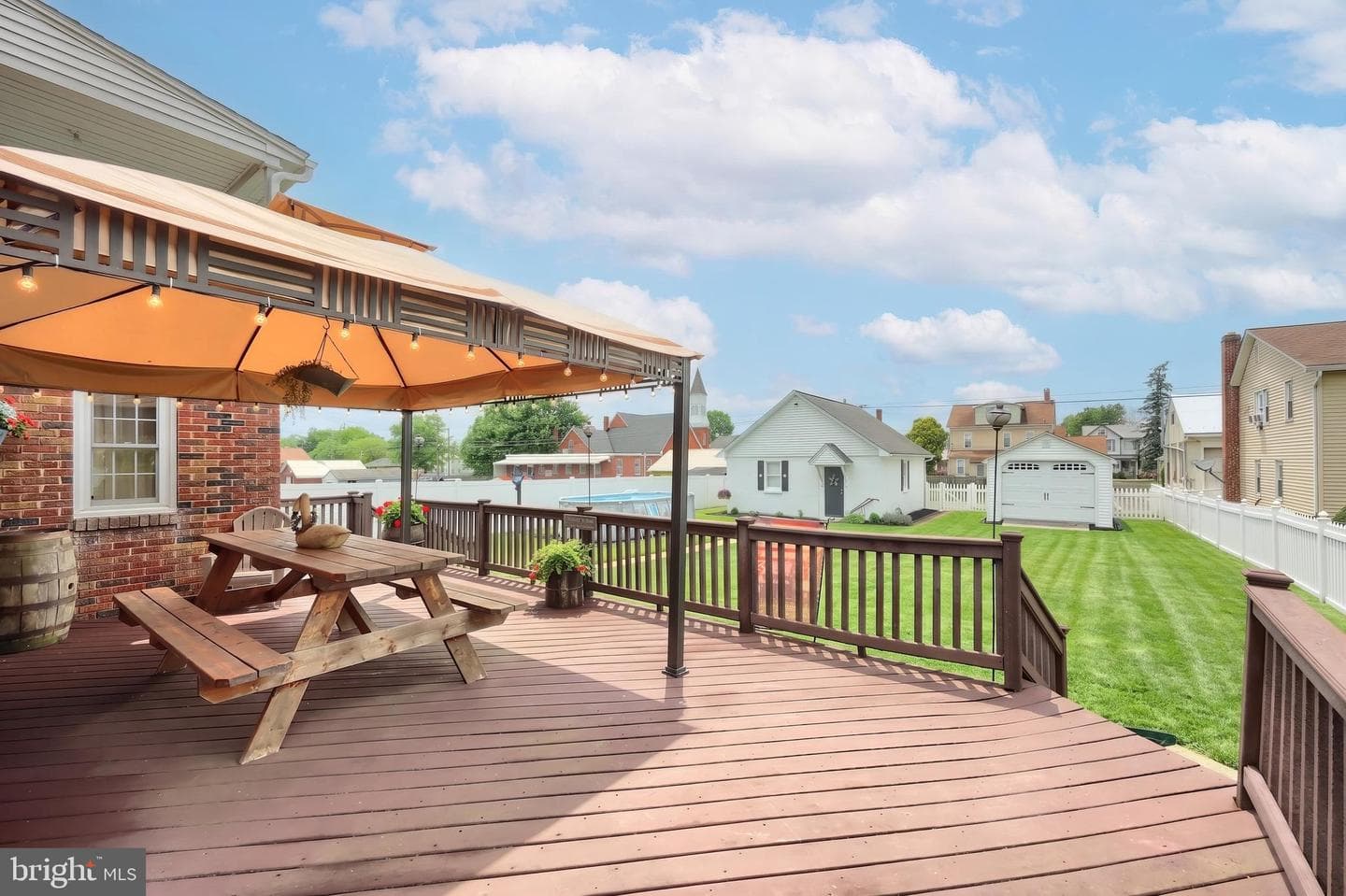 419 South photo 11