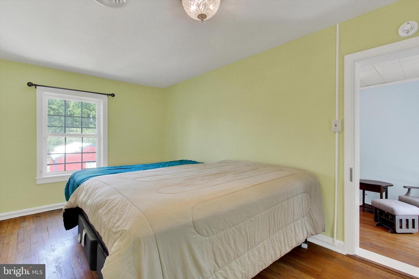 317 Baltimore Street photo 25