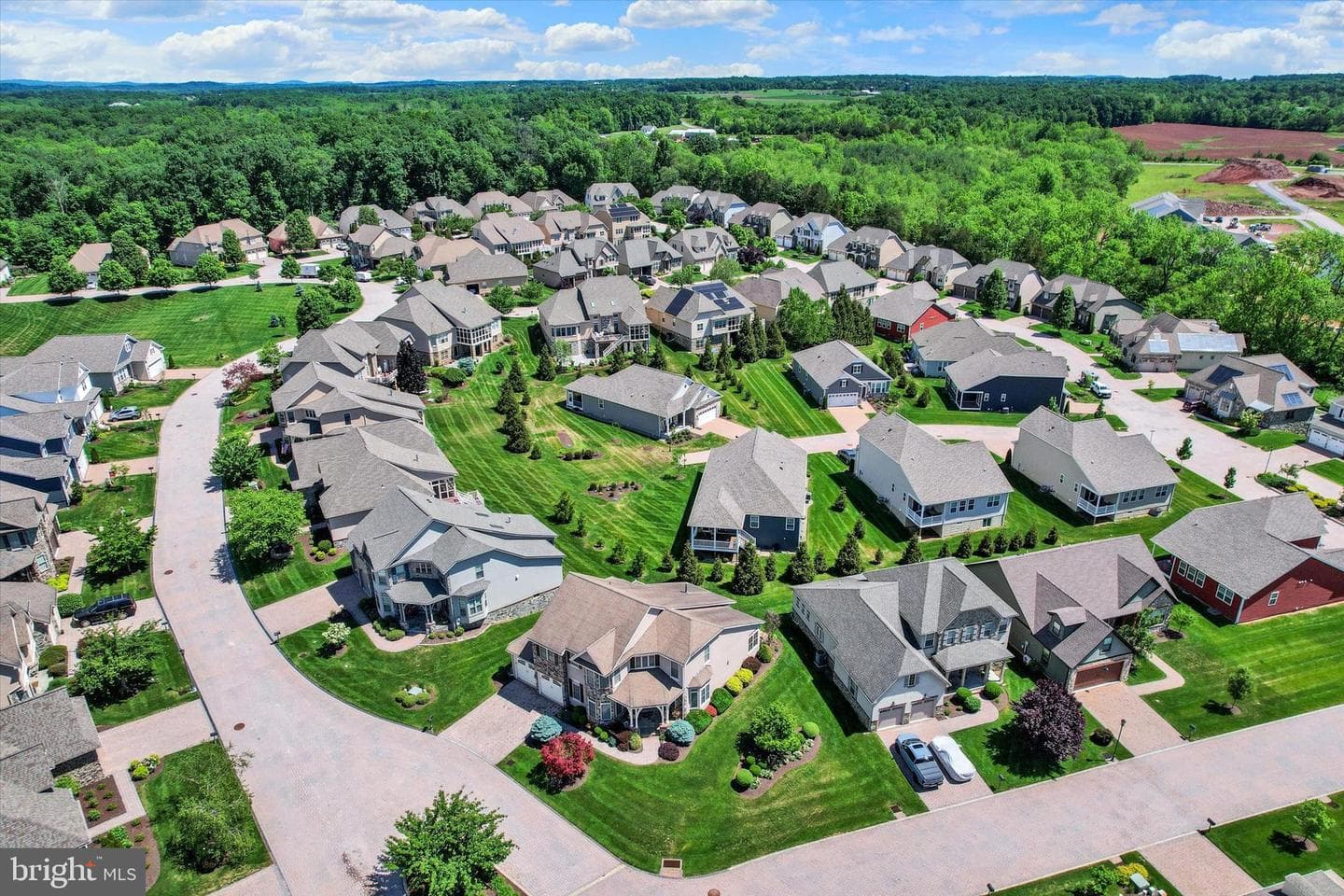 96 Garrison Falls Drive photo 61