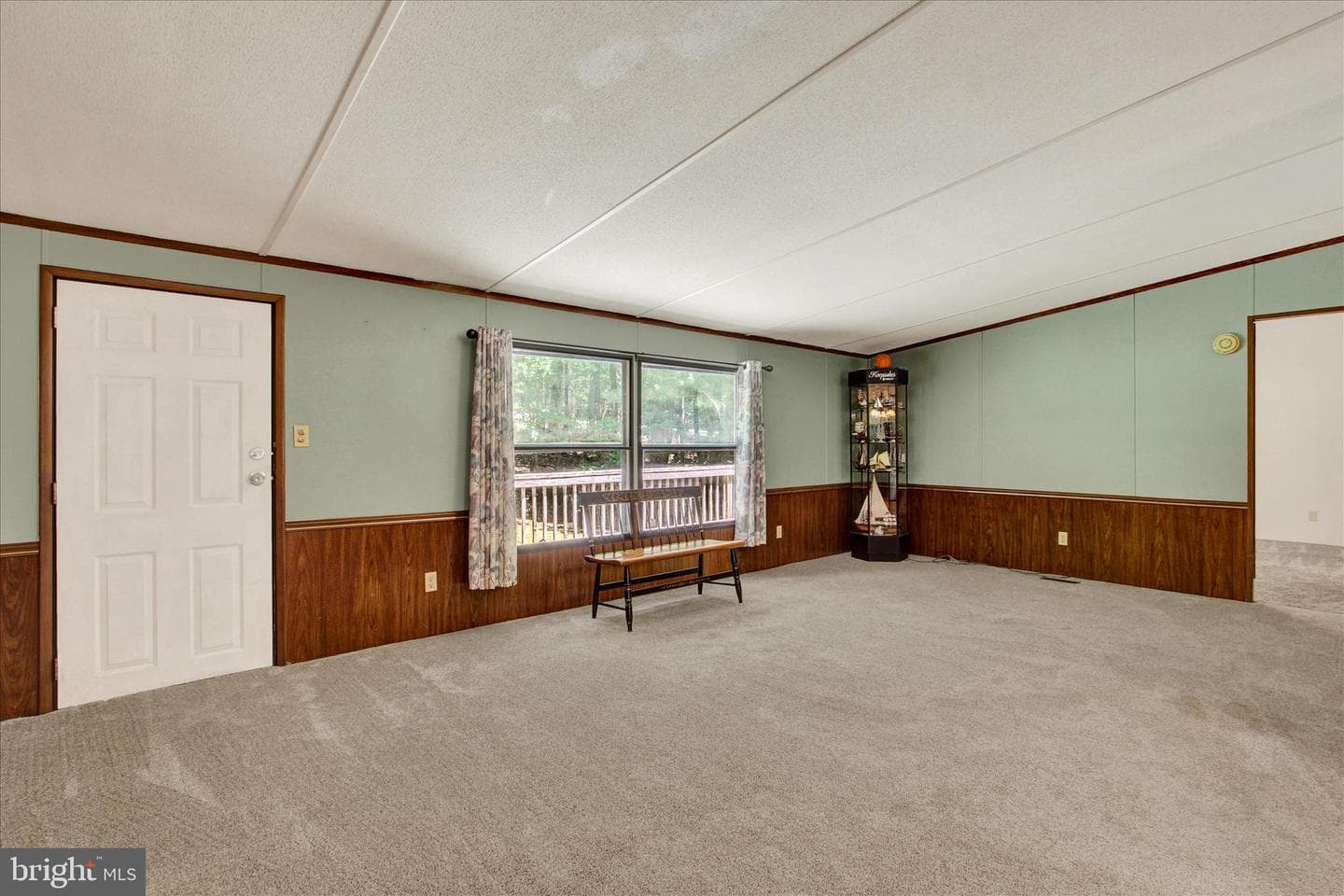 165 Oak Drive photo 2