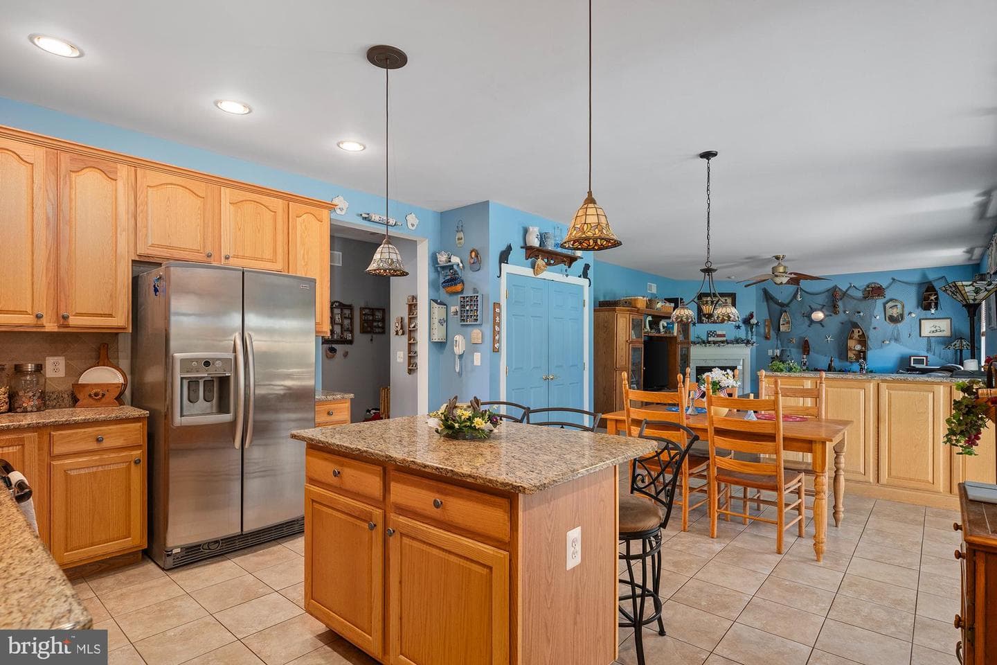 75 Saint Johns Road W photo 18