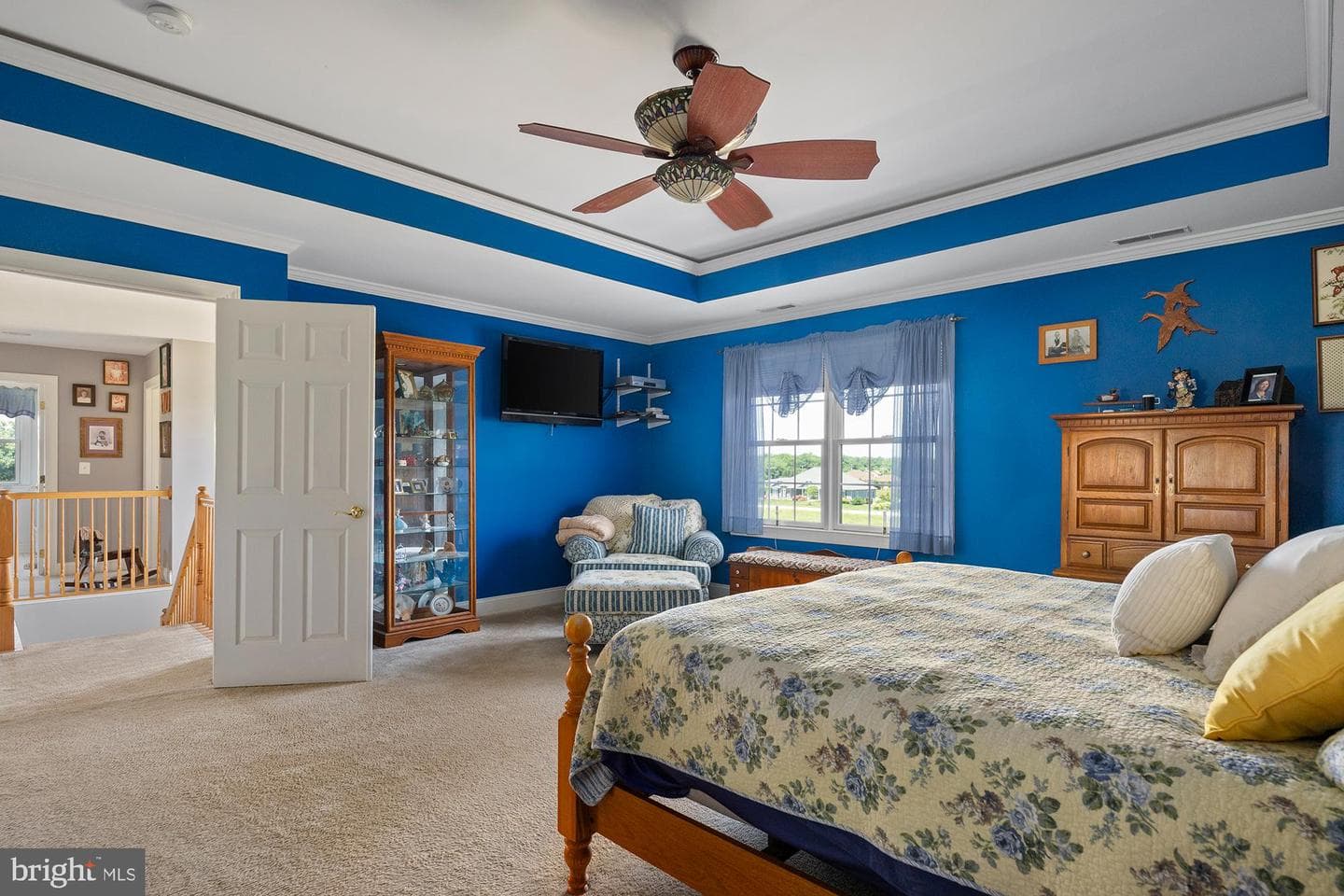 75 Saint Johns Road W photo 33